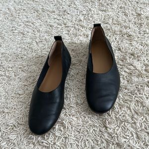 Everlane The Italian Leather Day Glove Black Flats 10